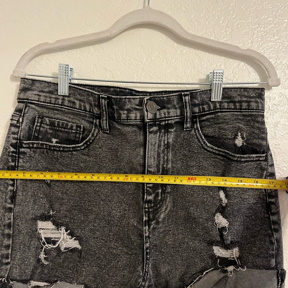 Distressed Black Denim Shorts - Picture 6 of 7